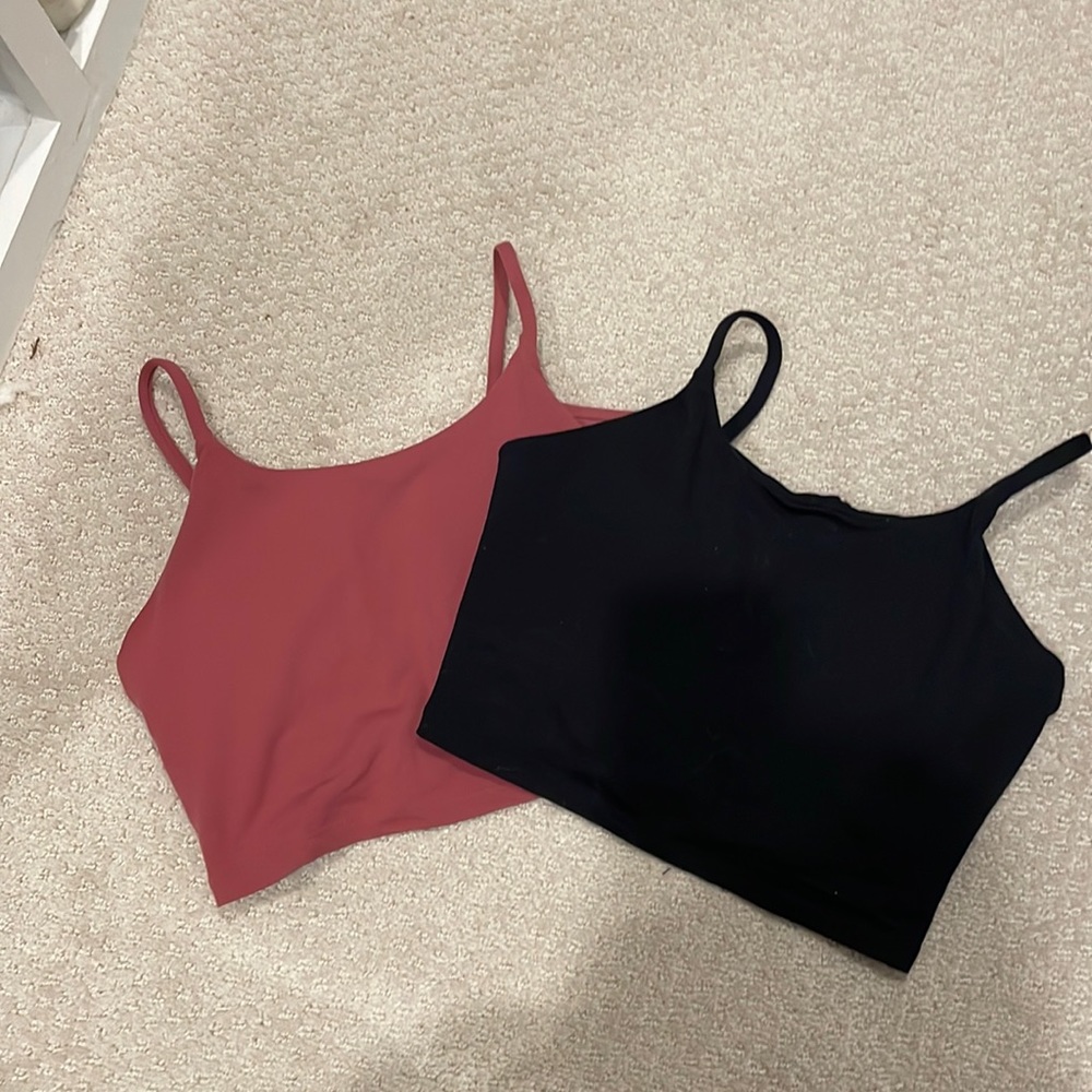 Padded crop tanks